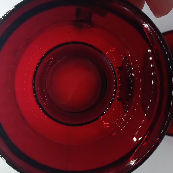 Vintage ARCOROC LUMINARC FRANCE RUBY RED TEA CUPS SAUCERS - 4 Sets - Picture 4 of 6